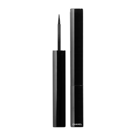 la ligne de chanel|le liner de chanel liquid.